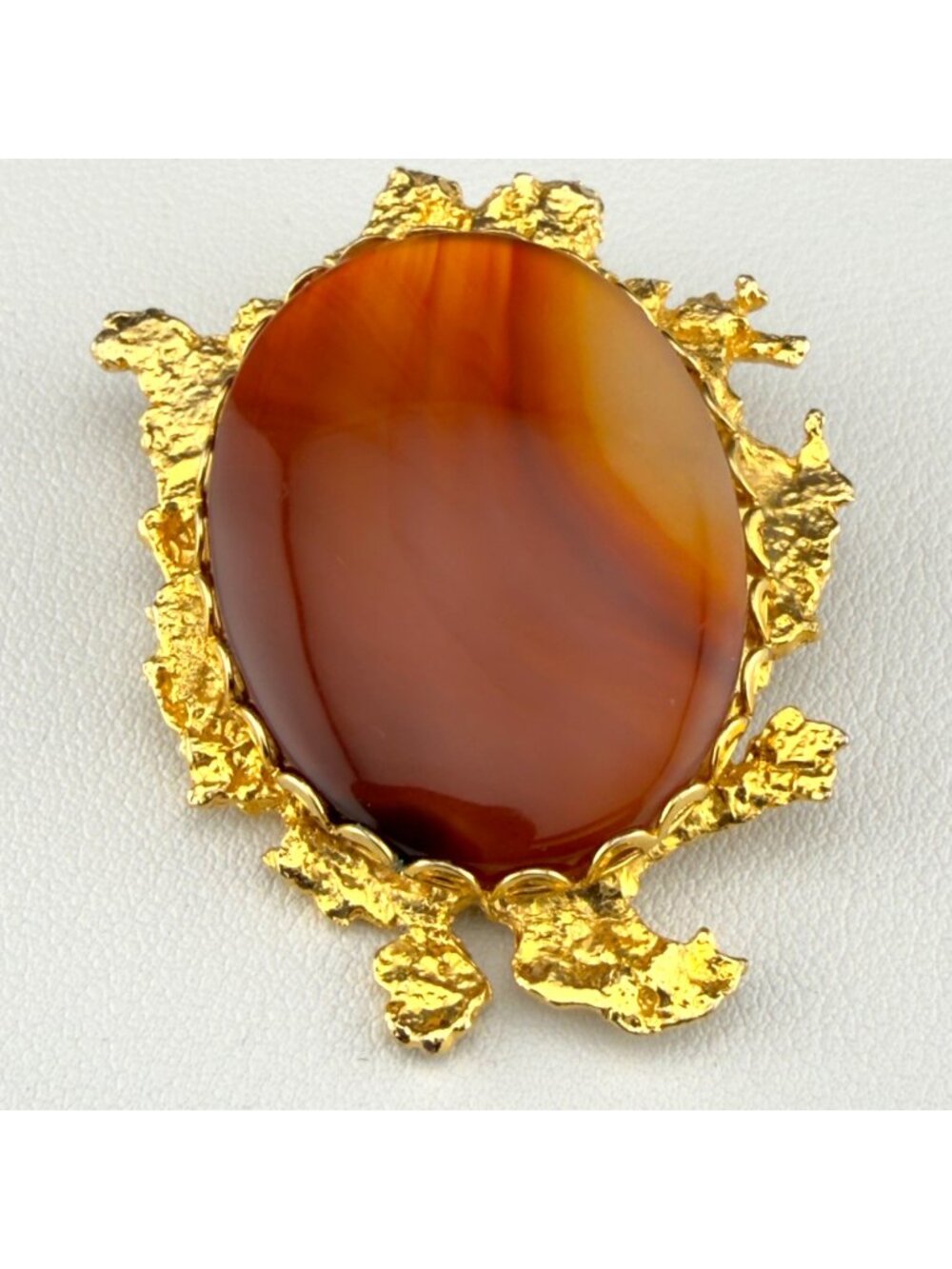 Vintage Oval Pendant Brooch Gold Tone Brown Glass Stone